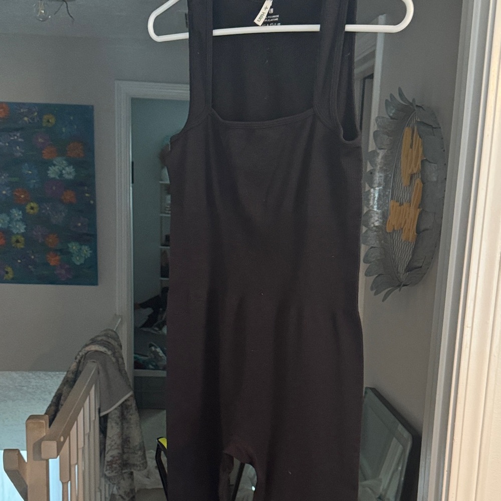 HALARA  Black Bodysuit